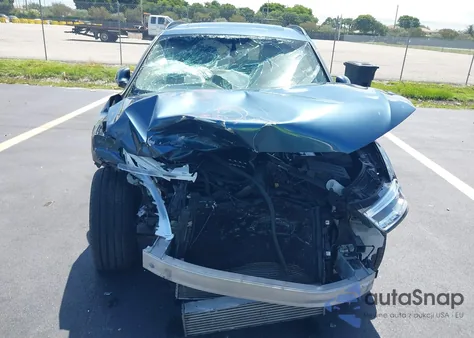 2018 Audi Q3 2.0T Premium/2.0T Sport Premium из США, поврежденный, VIN WA1JCCFSXJR007504